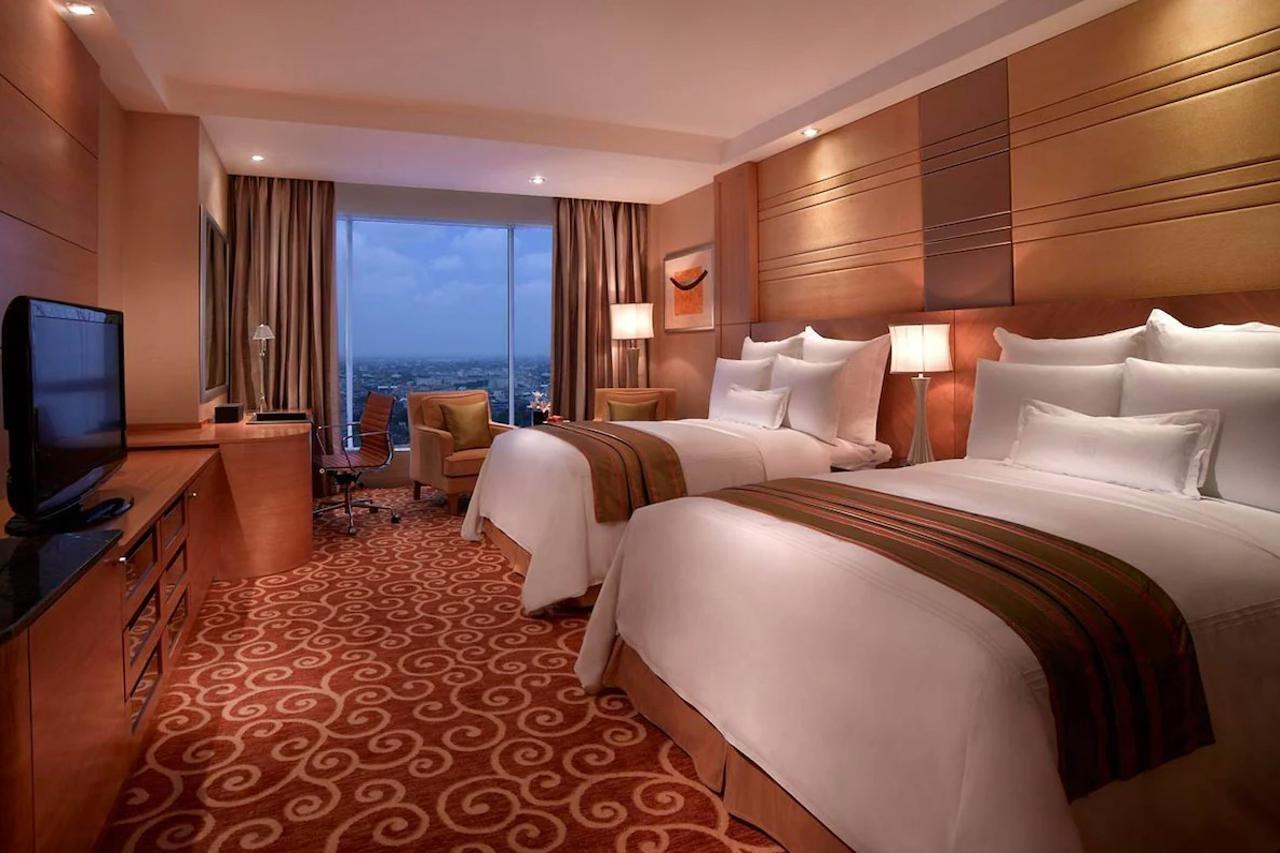 Jw Marriott Hotel Medan Exterior foto